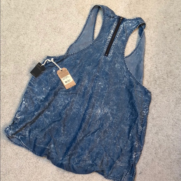 New with tags authentic True Religion tank - Picture 4 of 5